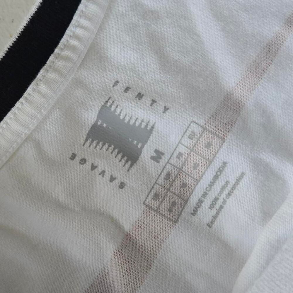 Fenty Savage white cropped tee Size M - Picture 6 of 6